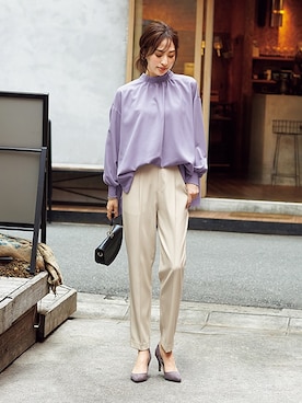 「nissen（ニッセン）の【褒められシルエット】テーパードパンツ（スラックス）」を使った、nissen Ladies Modelsさん（レディース・165cm）の夏コーディネート