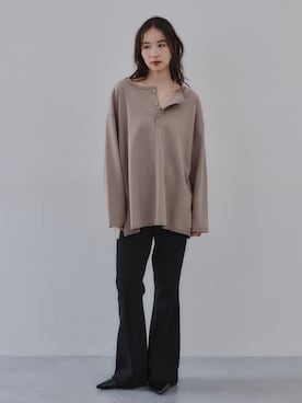 「nissen（ニッセン）のヘンリーネック綿１００％ヘビーウェイト長袖Ｔシャツ［Soiunique］（Tシャツ/カットソー、ベージュ系）」を使った、nissen Ladies Modelsさん（レディース・174cm）の夏コーディネート