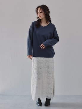 「nissen（ニッセン）のポンチ素材Ｖネックコクーンシルエット長袖Ｔシャツ［Soiunique］（Tシャツ/カットソー、ブルー系）」を使った、nissen Ladies Modelsさん（レディース・174cm）の夏コーディネート