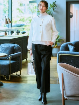 「アイテム（フォーマルスーツ/小物）」を使った、nissen Ladies Modelsさん（レディース・169cm）の秋コーディネート