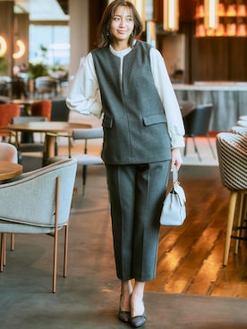 「レディースファッション」｜「アイテム（スラックス）」を使った、nissen Ladies Modelsさん（レディース・169cm）の秋コーディネート