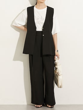 ánuans ペプラムジレブラック　新品未使用 アニュアンス anuans オリジナルレースペプラムブラウス （ECRU