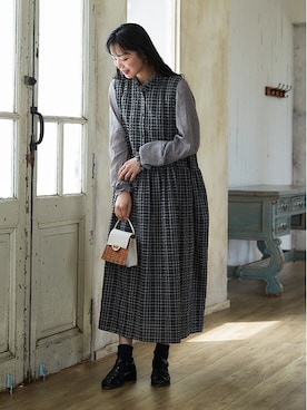 「アイテム（ジャンパースカート）」を使った、nissen Ladies Modelsさん（レディース・164cm）の夏コーディネート