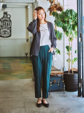 「nissen（ニッセン）の【褒められシルエット】テーパードパンツ（スラックス）」を使った、nissen Ladies Modelsさん（レディース・165cm）の夏コーディネート