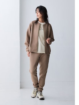 nissen Ladies Modelsさん（レディース・165cm）の冬コーディネート