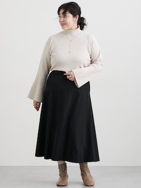 「アイテム（フォーマルスーツ/小物）」を使った、nissen Ladies Modelsさん（レディース・163cm）の秋コーディネート