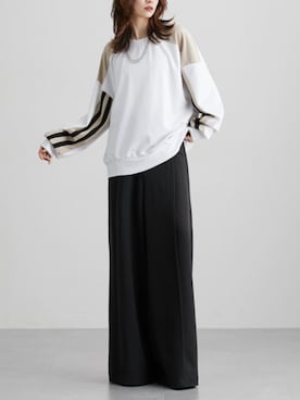 「Soiunique（スワユニーク）のアイテム（スラックス）」を使った、nissen Ladies Modelsさん（レディース・154cm）の冬コーディネート
