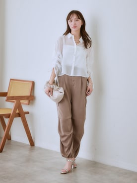 「首元ヌケ感」｜nissen Ladies Modelsさん（レディース・160cm）の春コーディネート