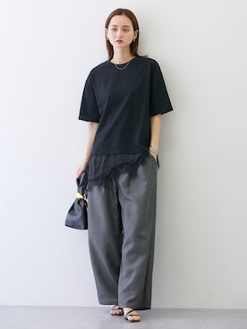「nissen（ニッセン）の２点セット（レースレイヤード風Ｔシャツ＋リネンライクタックパンツ）（Tシャツ/カットソー、ブラック系）」を使った、nissen Ladies Modelsさん（レディース・169cm）の夏コーディネート