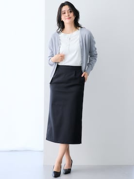 「nissen（ニッセン）の【ひんやり接触冷感】抜け感Ｖネックカーディガン（ＵＶカット・毛玉防止）（カーディガン/ボレロ、グレー系）」を使った、nissen Ladies Modelsさん（レディース・155cm）の春コーディネート