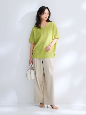 「nissen（ニッセン）のシャイニークレーププルオーバー＜大きいサイズ有＞（Tシャツ/カットソー、イエロー系）」を使った、nissen Ladies Modelsさん（レディース・169cm）の夏コーディネート