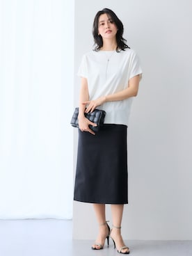 「nissen（ニッセン）の【ひんやり接触冷感】シルケット加工ドルマンスリーブトップス（Tシャツ/カットソー、ホワイト系）」を使った、nissen Ladies Modelsさん（レディース・155cm）の春コーディネート