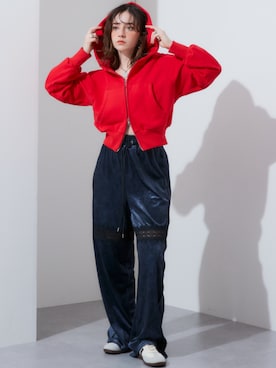 「TTOL（トール）のアイテム（パンツ）」を使った、nissen Ladies Modelsさん（レディース・165cm）の冬コーディネート