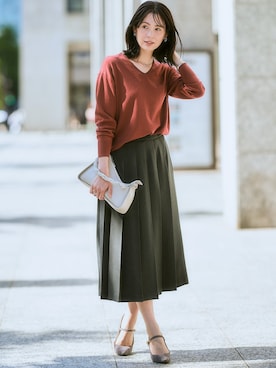 「サイドスリットVネック」｜nissen Ladies Modelsさん（レディース・167cm）の夏コーディネート