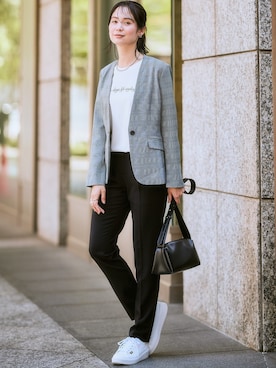 「アイテム（スーツパンツ）」を使った、nissen Ladies Modelsさん（レディース・167cm）の夏コーディネート