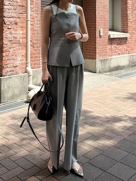 「アイテム（フォーマルスーツ/小物、グレー系）」を使った、nissen Ladies Modelsさん（レディース・168cm）の夏コーディネート