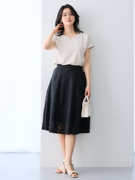 「nissen（ニッセン）のシアーチェックフレアスカート（スカート、ブラック系）」を使った、nissen Ladies Modelsさん（レディース・155cm）の春コーディネート