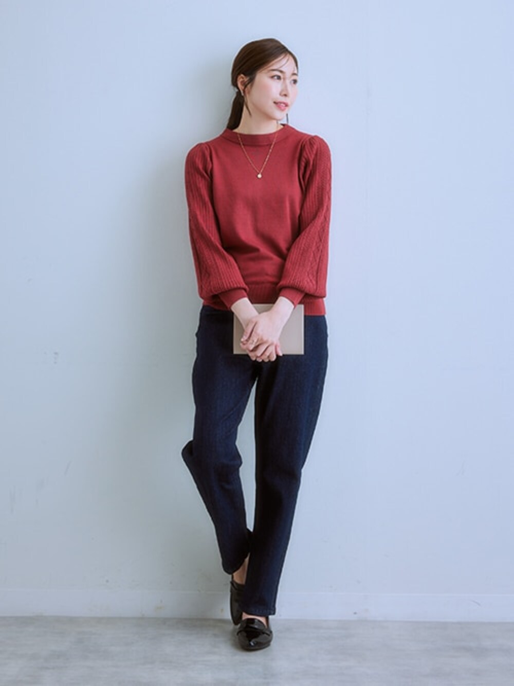 nissen Ladies Modelsさんの「ハイライズストレッチテーパードデニムパンツ（吸汗速乾・抗菌防臭）（nissen）」を使ったコーディネートの1枚目の写真
