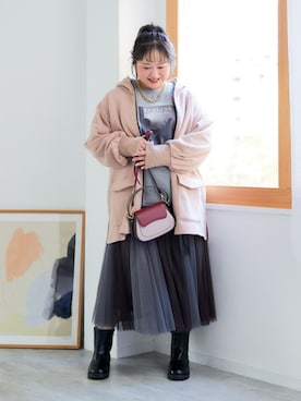 「大きいサイズレディースファッション」｜「アイテム（スウェット）」を使った、nissen Ladies Modelsさん（レディース・160cm）の冬コーディネート