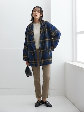 「レギュラー」｜「アイテム（チェスターコート）」を使った、nissen Ladies Modelsさん（レディース・165cm）の秋コーディネート