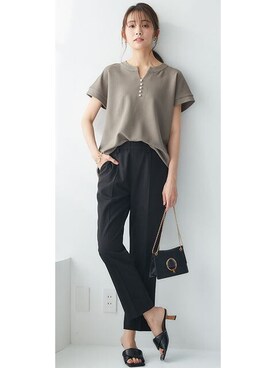 「首元ヌケ感」｜nissen Ladies Modelsさん（レディース・167cm）の春コーディネート