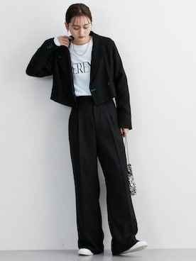 「首元ヌケ感」｜nissen Ladies Modelsさん（レディース・169cm）の秋コーディネート