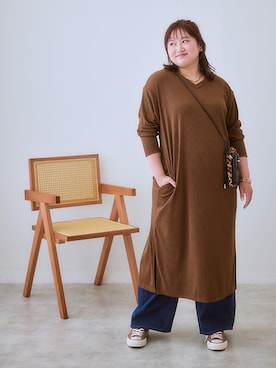 「SMILE LAND（スマイルランド）の＜大きいサイズ＞バレルレッグデニムパンツ（ゆったりヒップ）（デニムパンツ）」を使った、nissen Ladies Modelsさん（レディース・160cm）の夏コーディネート