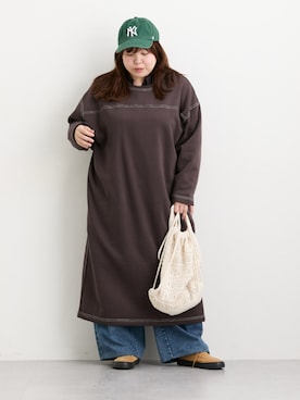 「SMILE LAND（スマイルランド）の＜大きいサイズ＞バレルレッグデニムパンツ（ゆったりヒップ）（デニムパンツ）」を使った、nissen Ladies Modelsさん（レディース・155cm）の秋コーディネート