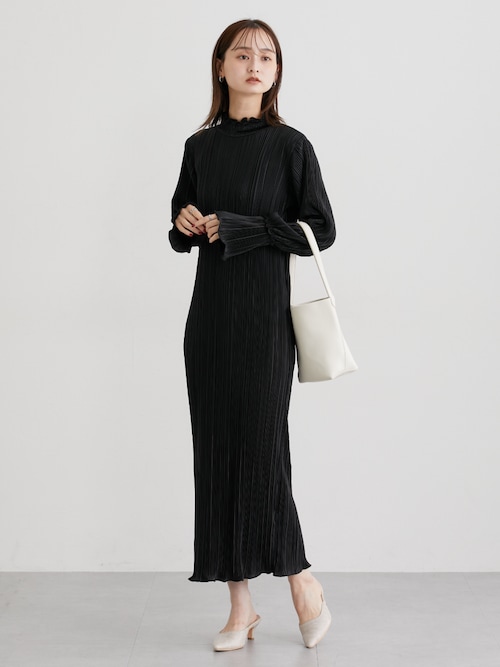 プリーツキャンディスリーブマキシワンピース（ワンピース）｜nissen