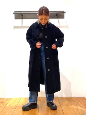 「アイテム（ステンカラーコート）」を使った、農山　紗耶加さん（レディース・155cm）の秋コーディネート
