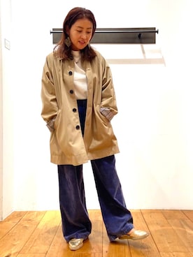 「アイテム（ステンカラーコート）」を使った、農山　紗耶加さん（レディース・155cm）の秋コーディネート
