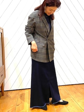 「アイテム（セットアップ）」を使った、農山　紗耶加さん（レディース・155cm）の秋コーディネート