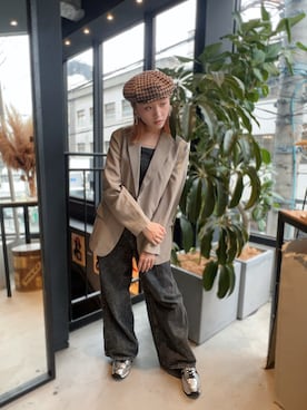 「アイテム（ハンチング/ベレー帽）」を使った、ミカさん（レディース・155cm）の秋コーディネート