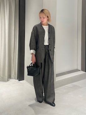「URBAN RESEARCH DOORS（アーバンリサーチドアーズ）のセンターステッチスリッポン（スリッポン、ブラック系）」を使った、とみーさん（レディース・157cm）の秋コーディネート