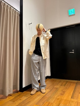 「アイテム（スニーカー、ブラウン系）」を使った、鎌田　真平さん（メンズ・172cm）の夏コーディネート