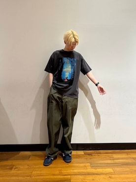 「アーバンリサーチ」｜「アイテム（スニーカー）」を使った、鎌田　真平さん（メンズ・172cm）の夏コーディネート