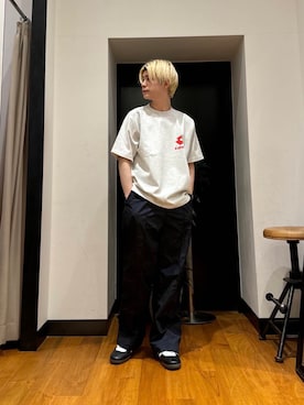 「アーバンリサーチ」｜「アイテム（スニーカー）」を使った、鎌田　真平さん（メンズ・172cm）の夏コーディネート