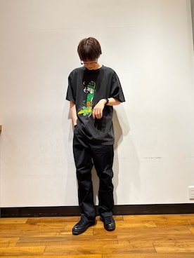 「URBAN RESEARCH（アーバンリサーチ）のURBAN RESEARCH iD　GREEN DAY SHORT-SLEEVE T-SHIRTS（Tシャツ/カットソー、その他）」を使った、鎌田　真平さん（メンズ・172cm）の秋コーディネート