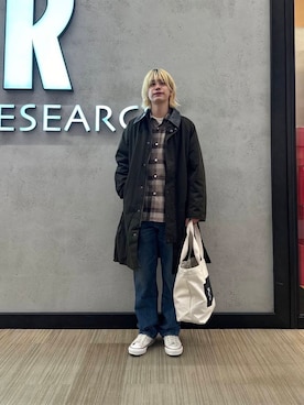 「アイテム（ステンカラーコート）」を使った、鎌田　真平さん（メンズ・172cm）の秋コーディネート