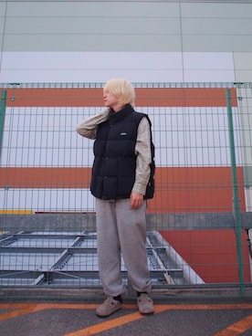 「アイテム（ダウンベスト）」を使った、鎌田　真平さん（メンズ・172cm）の秋コーディネート