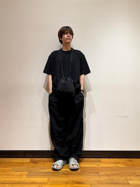「URBAN RESEARCH DOORS（アーバンリサーチドアーズ）のMERRELL　EXCLUSIVE HYDRO SLIDE 2（サンダル、グレー系）」を使った、鎌田　真平さん（メンズ・172cm）の春コーディネート