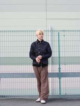 「URBAN RESEARCH（アーバンリサーチ）のアイテム（デニムジャケット）」を使った、鎌田　真平さん（メンズ・172cm）の冬コーディネート