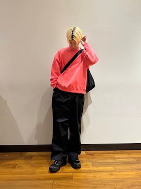「URBAN RESEARCH（アーバンリサーチ）のアイテム（スウェット）」を使った、鎌田　真平さん（メンズ・172cm）の春コーディネート