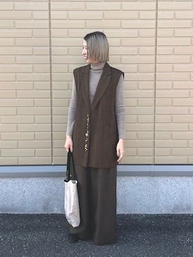 「アイテム（ベスト）」を使った、ericaさん（レディース・160cm）の秋コーディネート