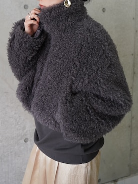 「アイテム（ブルゾン、グレー系）」を使った、THINGS THAT MATTERさん（レディース・168cm）の冬コーディネート