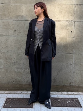 「THINGS THAT MATTER（シングス ザット マター）のROUND SILHOUETTE PANTS / ラウンド シルエット パンツ（スラックス、ブラック系）」を使った、THINGS THAT MATTERさん（レディース・162cm）の秋コーディネート