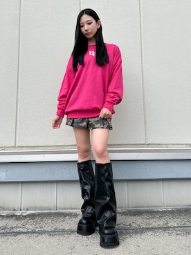 「アイテム（デニムスカート）」を使った、hinanoさん（レディース・156cm）の秋コーディネート
