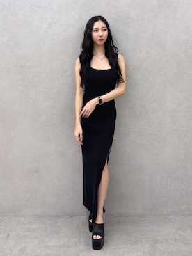 「GYDA（ジェイダ）のバックオープンジップスリットリブニットロングワンピース（ワンピース、ブラック系）」を使った、hinanoさん（レディース・156cm）の春コーディネート