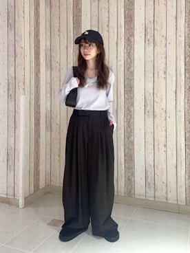 「ブルべ冬」｜「アイテム（スリッポン）」を使った、塩川（shiokawa）さん（レディース・146cm）の秋コーディネート