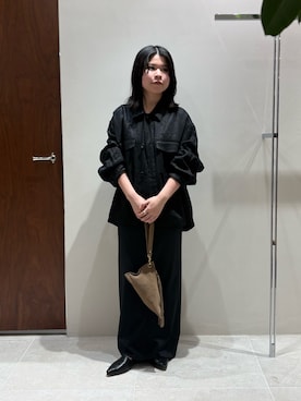 「GALLARDAGALANTE（ガリャルダガランテ）のリネンミリタリーシャツブルゾン（ベスト、ブラック系）」を使った、ggkanoさん（レディース・154cm）の春コーディネート